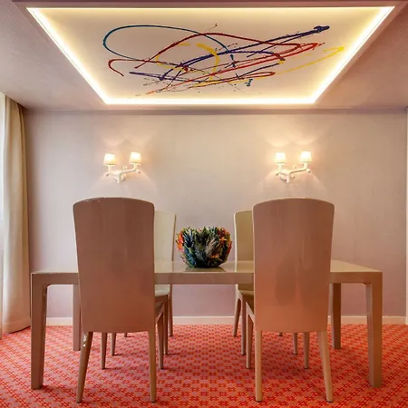 Hotell Eden Roc - The Leading Of The World