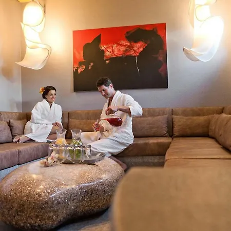 Eden Roc - The Leading Of The World Hotell 5*